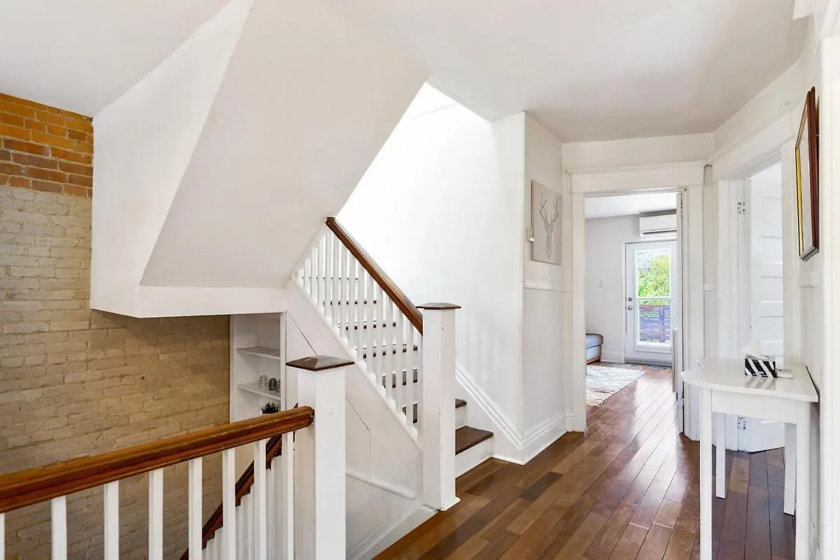 Apartment Stylish & Spacious 3Br In Downtown Toronto